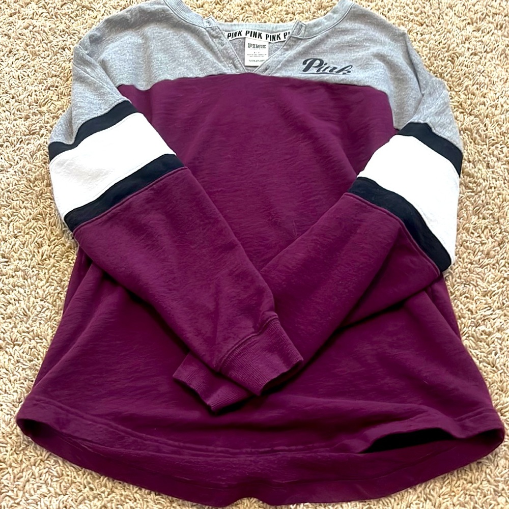 pink sweatshirt